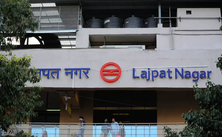 Lajpat Nagar- A Prime Hub for Stock Market Learning​